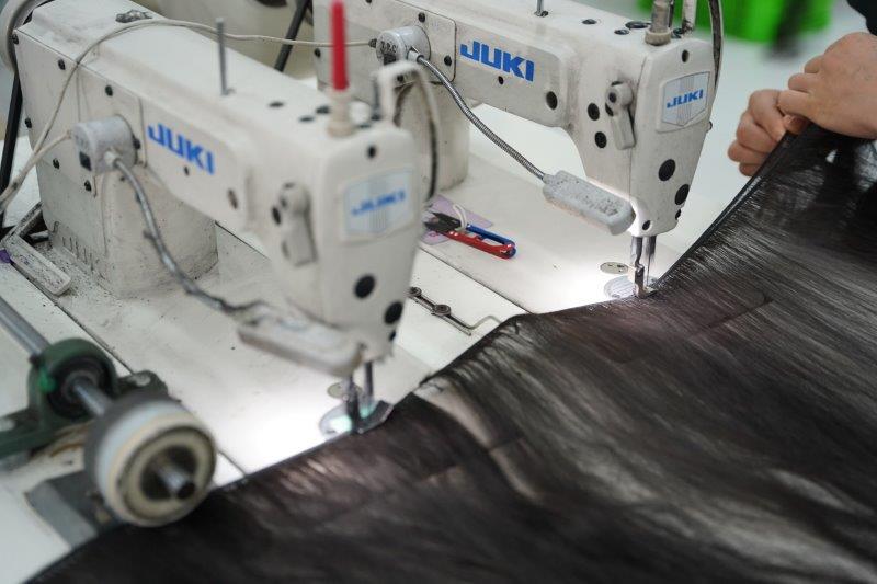 Review of Unihair Vietnam : A trustworthy Vietnam hair business 3 Examining the hair products made by Unihair
