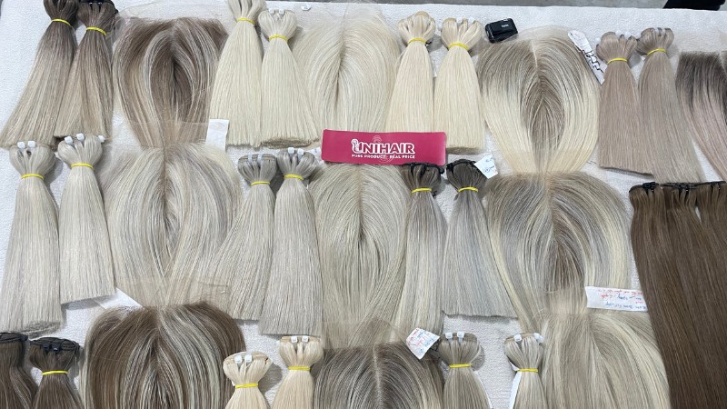 how to sleep with hair extensions